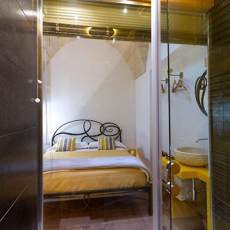 Le Nicchie Luxury Rooms Lecce Exteriör bild